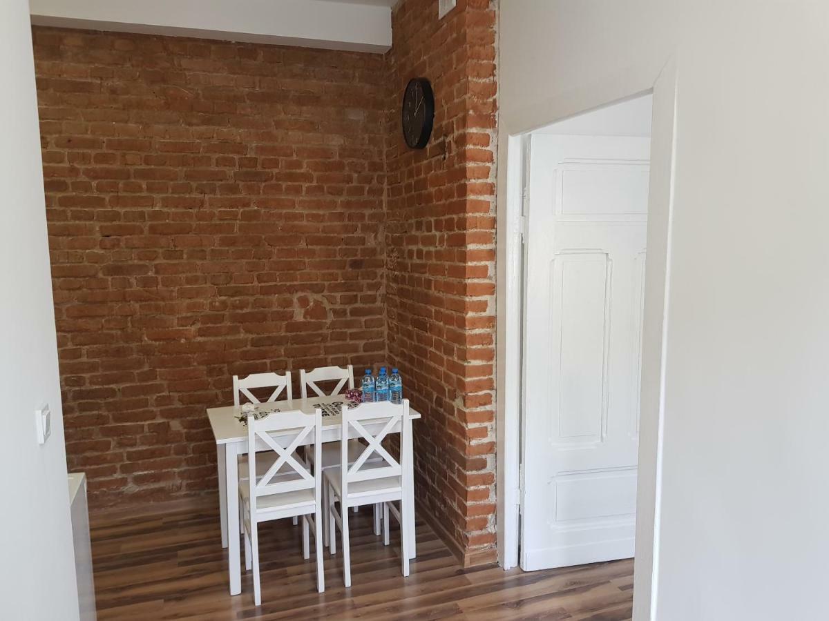 Apartament Nr 15 - 2 Pokoje Z Prywatnymi Lazienkami Centrum Poznaň Exteriér fotografie